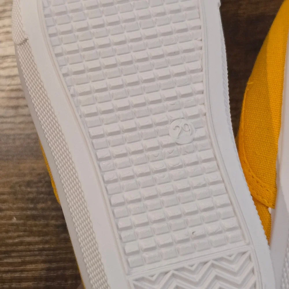 Baby Kids Yellow Canvas Slip On Sneakers Low Top Rubber Toe Shoes Size EU 29